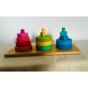 Lovevery Twist and Pivot Pattern Puzzle